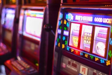 Live Bingo table on jhon slot with dealer and player cards displayed